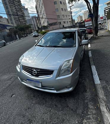 NISSAN SENTRA 2.0 S 16V FLEX 4P AUTOMÁTICO NISSAN SENTRA 2.0 S 16V FLEX 4P AUTOMÁTICO